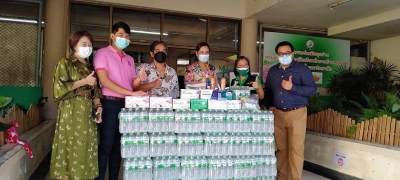 Faculty of Liberal Arts, Maejo University Donated Drinking Water, Masks and Alcohol Gel for the Student Development Division to Take Care of Students from High-risk Areas.